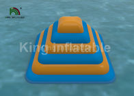 विशाल आउटडोर 0.9mm पीवीसी चट्टान के साथ Inflatable फ्लोटिंग पानी पार्क खेल